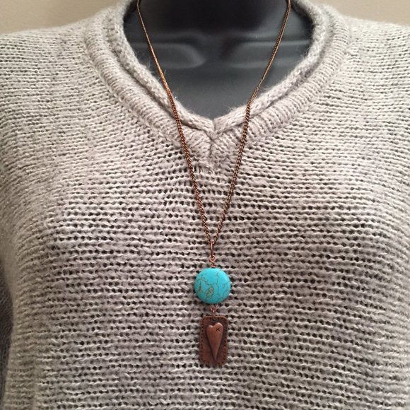 Love of Travel Necklace - Picture 1 of 6